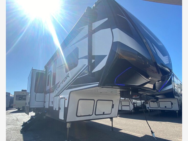 Thumbnail Photo undefined for New 2022 Keystone Raptor